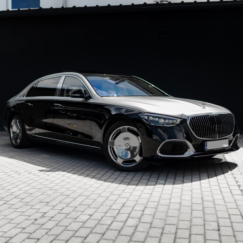 Mercedes-Maybach S580